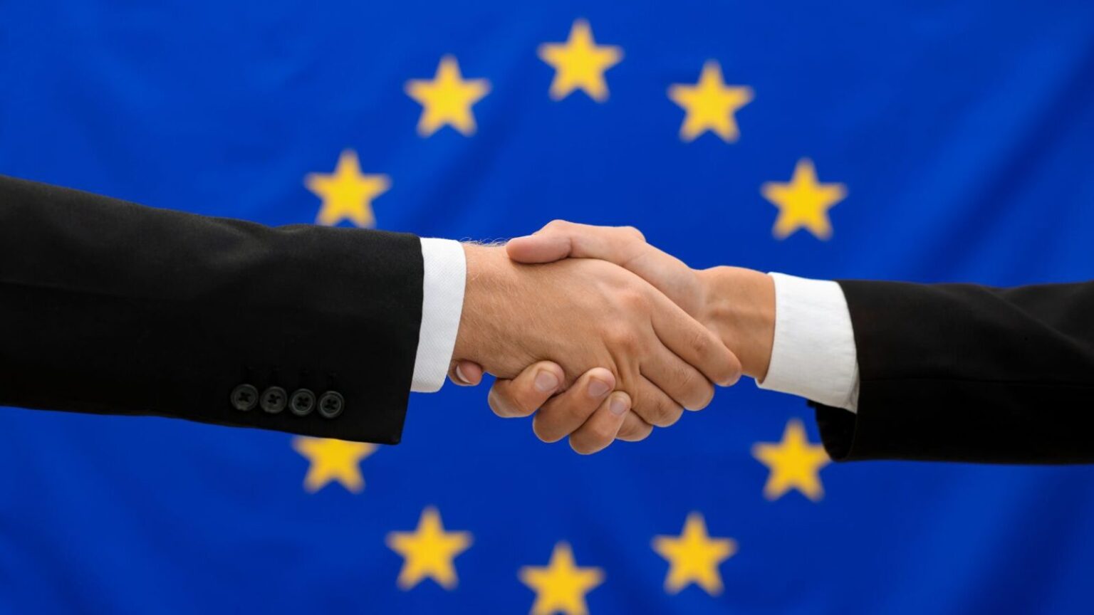 Chat Control viene rivisto dall'UE
