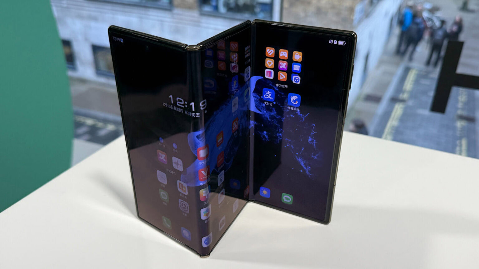 Samsung, Galaxy Z TriFold