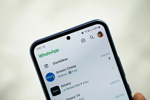 WhatsApp amplia i test: il multi-account avanza su iOS mentre Android riceve nuove integrazioni