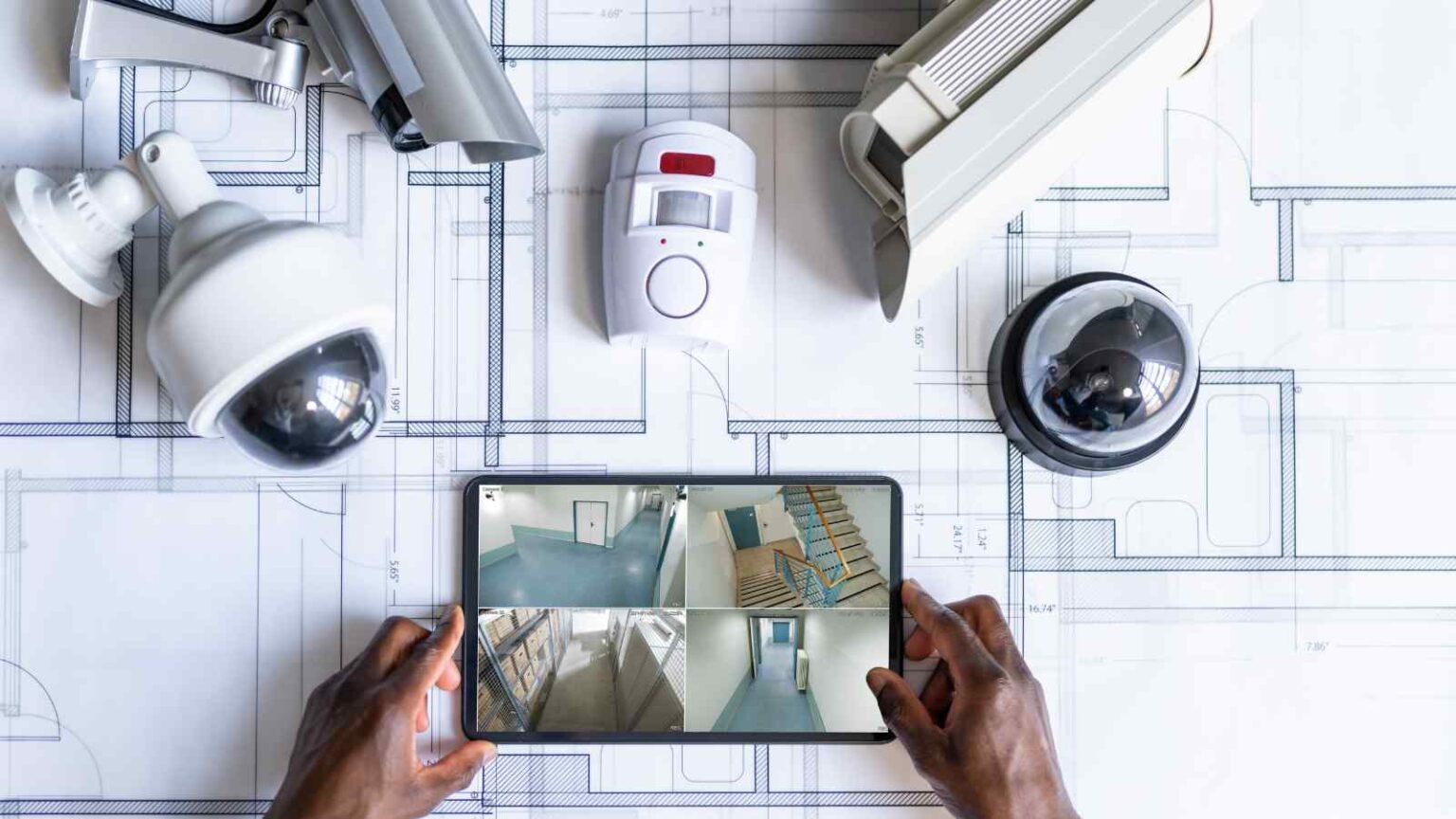 Matter 1.5 amplia le smart home con videocamere, chiusure modulari, sensori e gestione energetica avanzata, mantenendo compatibilità totale.