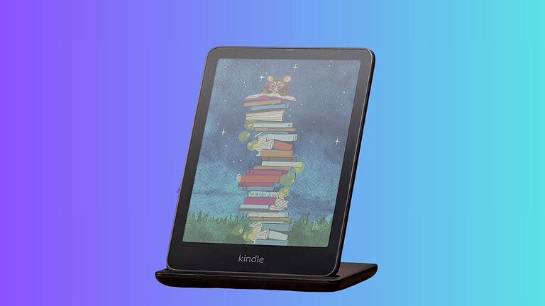 Kindle Scribe Colorsoft avrà la modalità scura: Amazon rimanda al 2026