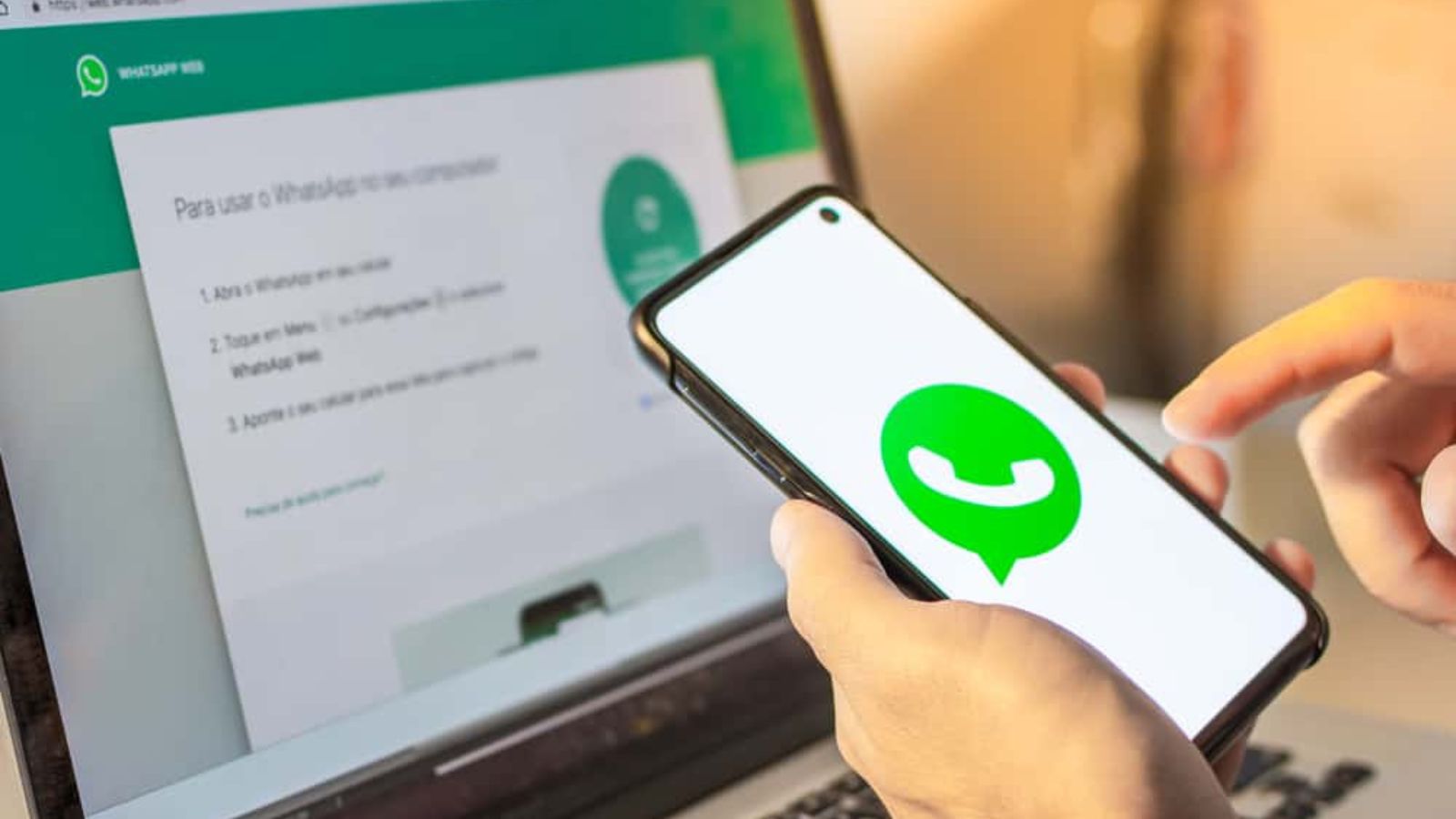 WhatsApp WhatsApp