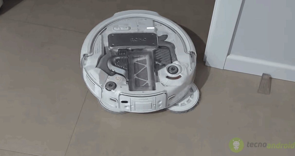 DJI Romo P () DJI Romo P ()