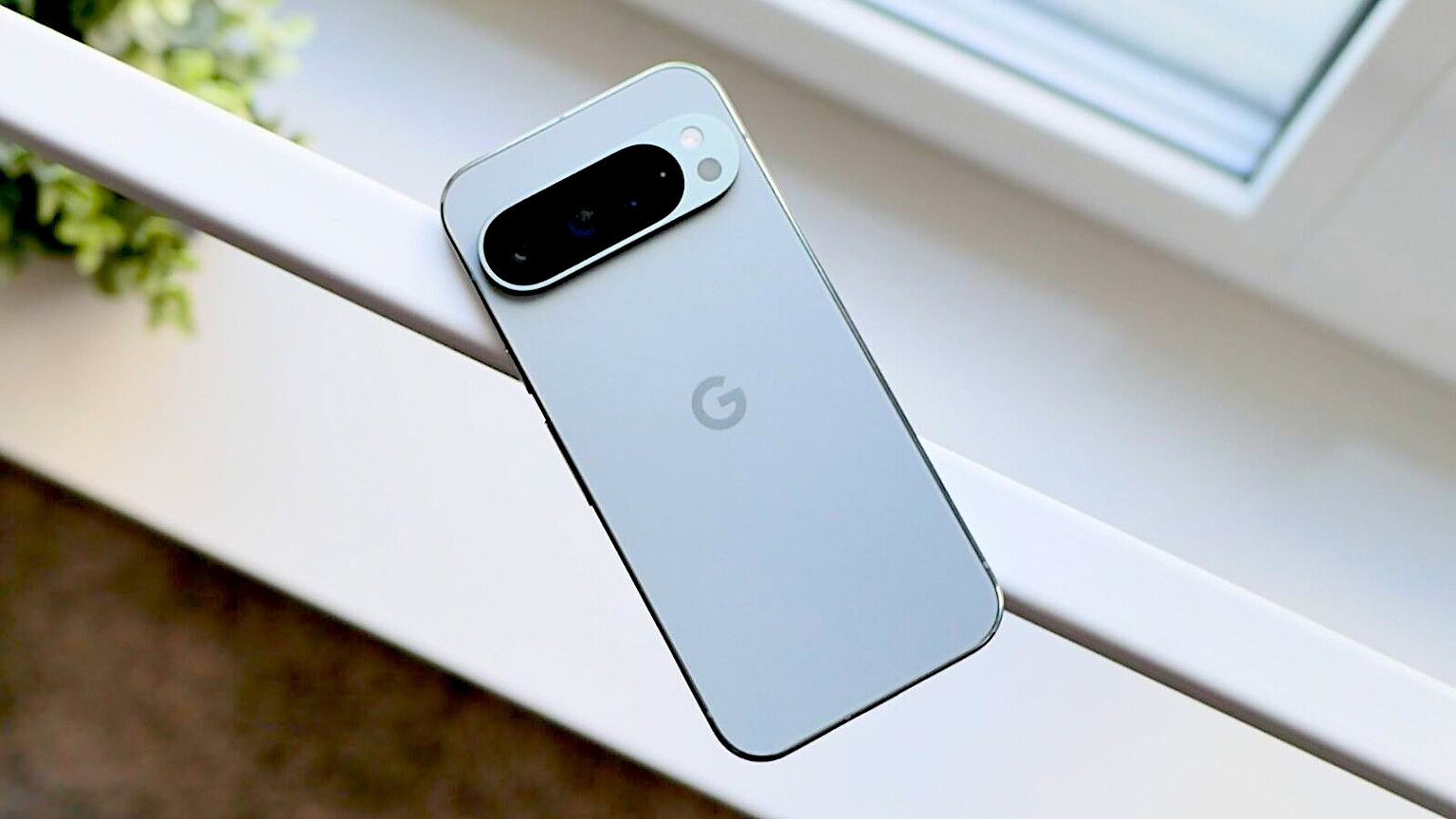 Telefoni Google Pixel 7 Pro con fotocamera avanzata e design elegante, ideale per appassionati di tecnologia e smartphone di alta qualità.