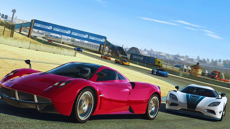 Auto sportive di lusso in GTA V, dettagliate e performanti. Perfette per sfrecciare in pista o in strada, con grafica realistica e design innovativo, ideali per appassionati di auto e giochi di velocità.