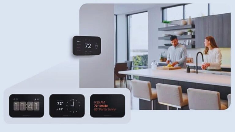 Schermata di un termostato intelligente che regola la temperatura in una moderna cucina open space.