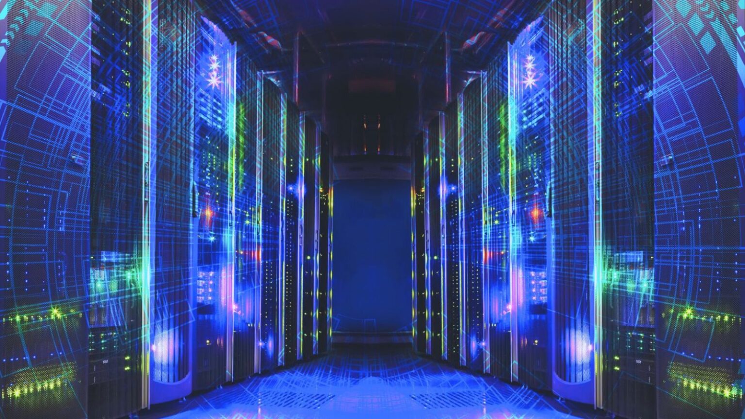 Fotografia di server con luci a LED blu e verdi, rappresentando l'infrastruttura digitale, data center, tecnologia cloud e sicurezza informatica.