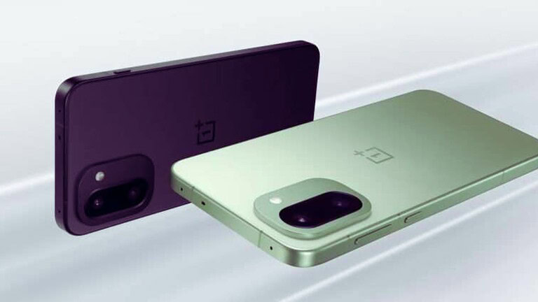 Fotogramma di due smartphoneTecnoAndroid, uno in verde e uno in viola, con fotocamere multiple, design moderno e tecnologia 5G, ideale per appassionati di smartphone e innovazioni tecnologiche.