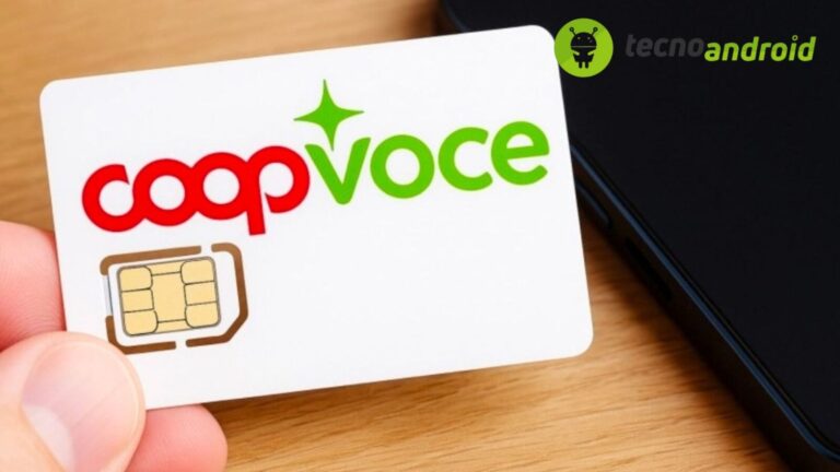 Carta Coop Voce digitale, tecnologia mobile e pagamento contactless, esempio di innovazione nel settore delle carte fedeltà e pagamenti digitali, con il logo Coop ben visibile.