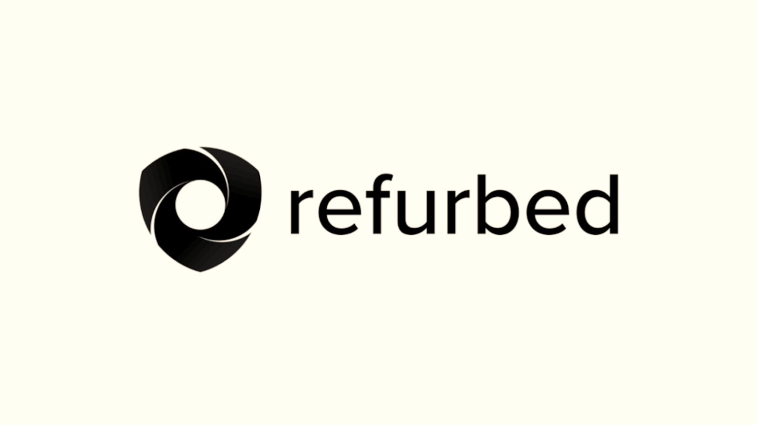 Immagine di un logo "refurbished" nero su sfondo chiaro, rappresenta prodotti tecnologici ricondizionati di alta qualità, ideale per articoli sul riciclo di dispositivi elettronici, sostenibilità e risparmio.