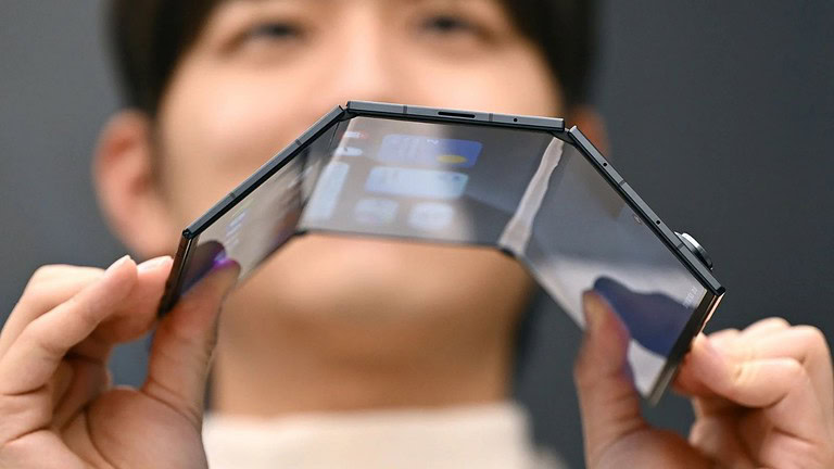 Samsung Galaxy Z Trifold debutta negli USA: il prezzo è folle