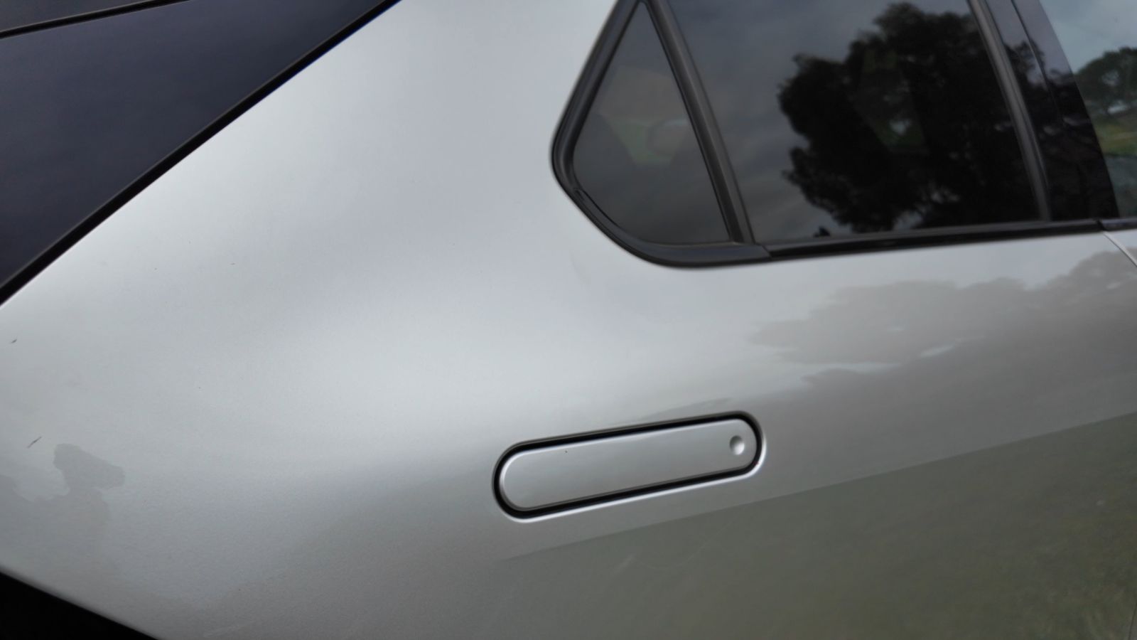Toyota C-HR Plug-in Hybrid 220 CV Toyota C-HR Plug-in Hybrid 220 CV