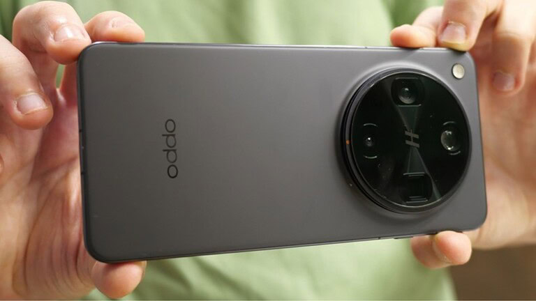 Oppo Find X9 Ultra: come sarebbe secondo render e concept AI