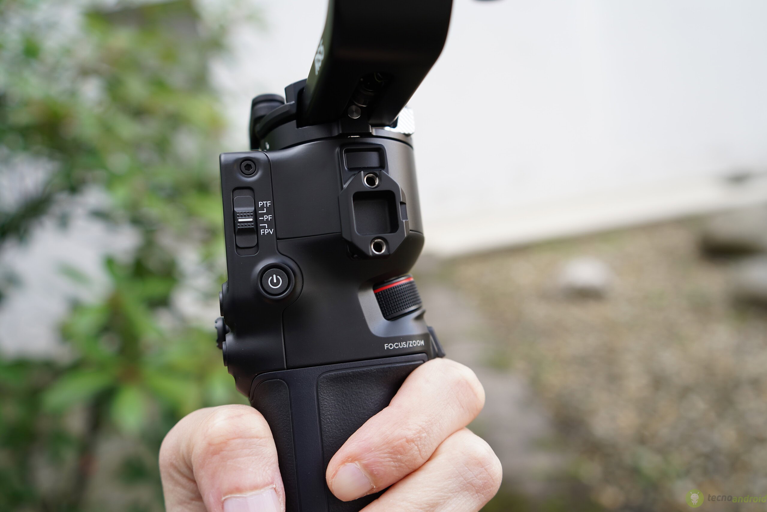 DJI RS () DJI RS ()