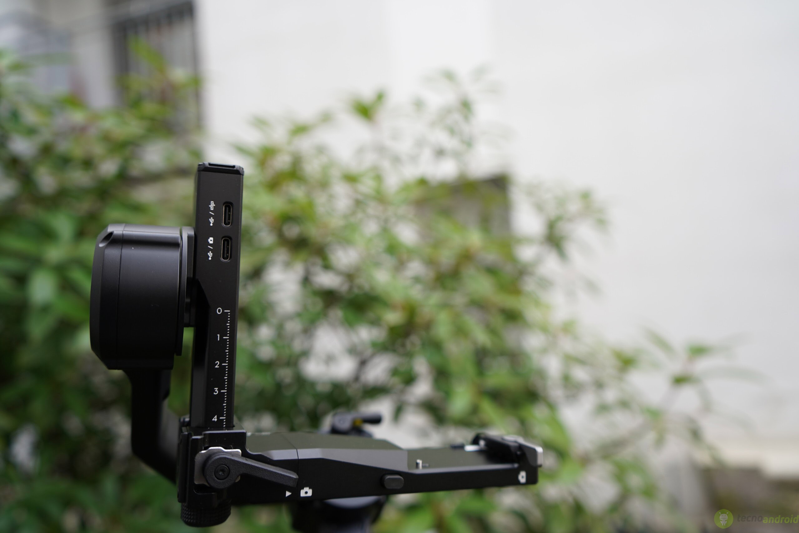 DJI RS () DJI RS ()
