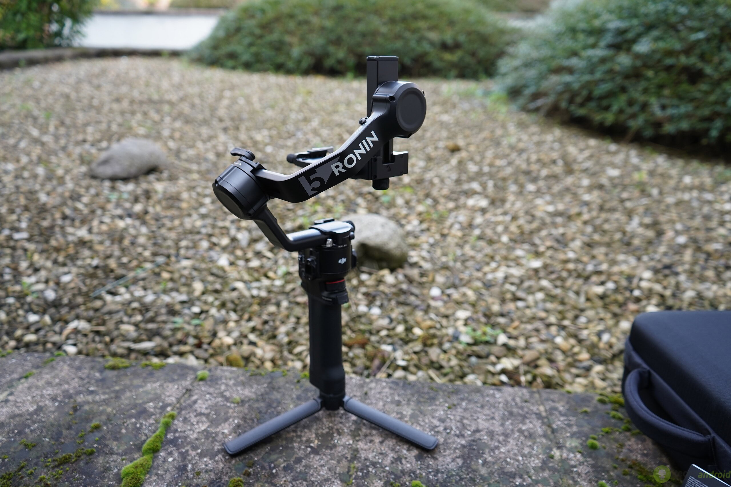 DJI RS () DJI RS ()
