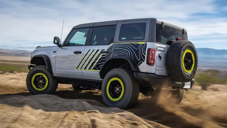 Ford Bronco RTR: il modello che domina il deserto