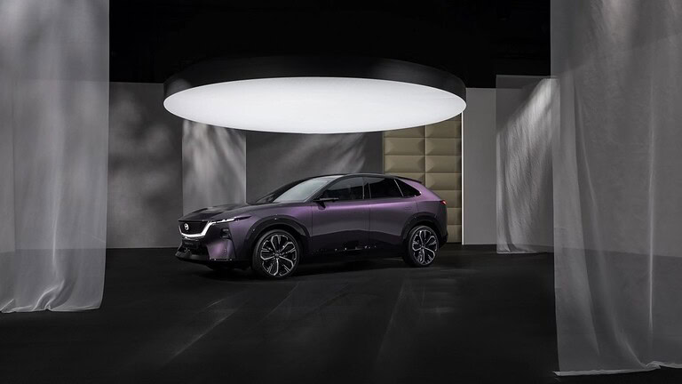 Mazda CX-6e SUV