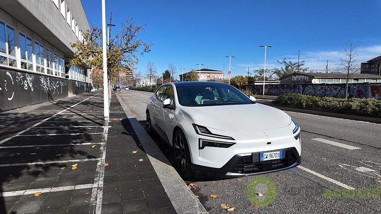 polestar - immagine 11 Polestar ()