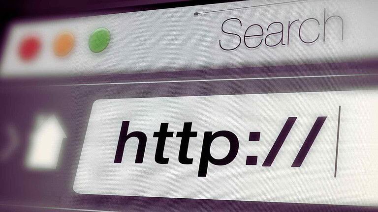 Opera One R3 aggiorna il browser con Tab Islands, AI contestuale, temi dinamici e integrazione con Google e Spotify.