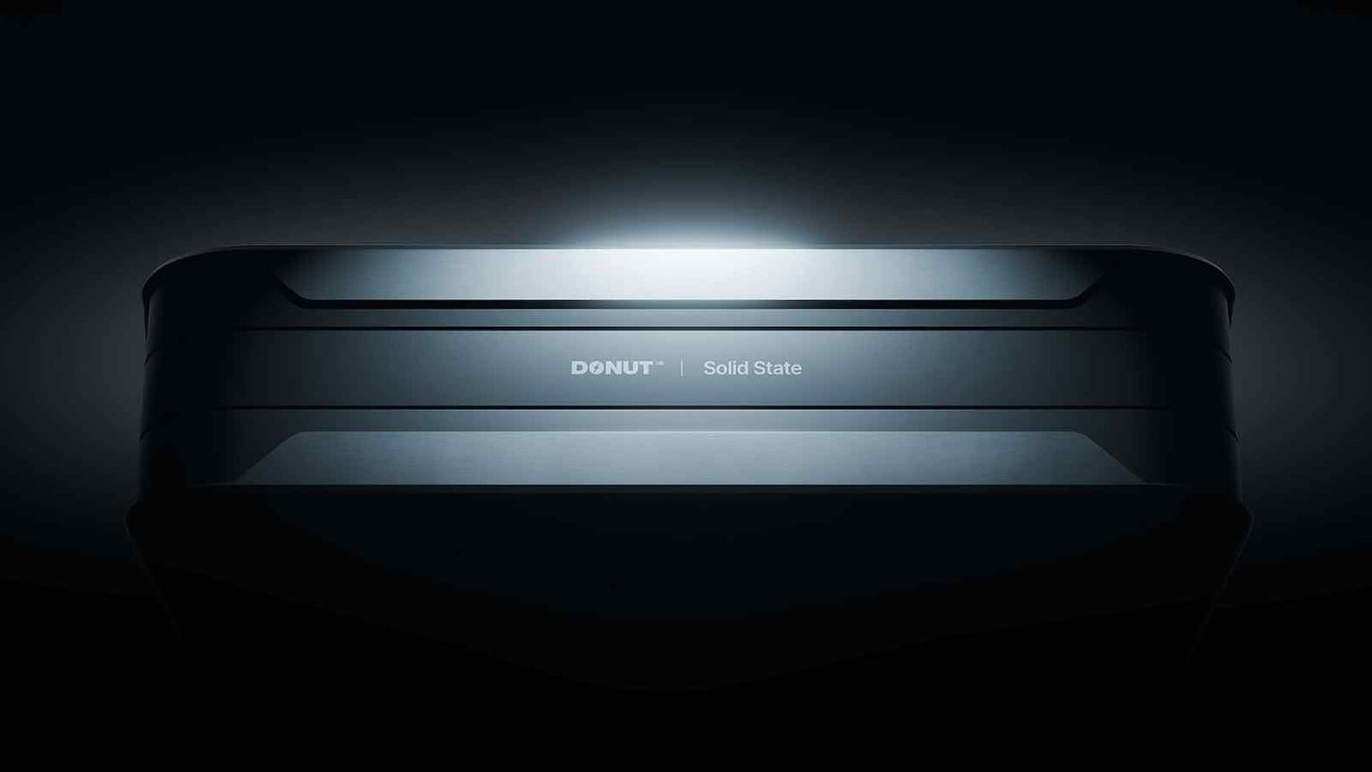 Donut Labs sviluppa batterie a stato solido ultra-durevoli e veloci da ricaricare, pronte a rivoluzionare moto elettriche e dispositivi.