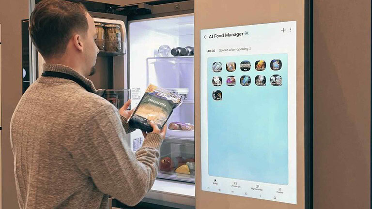 Al CES 2026 Samsung trasforma il frigorifero Family Hub in un assistente pratico con porte automatiche e AI per ridurre sprechi.