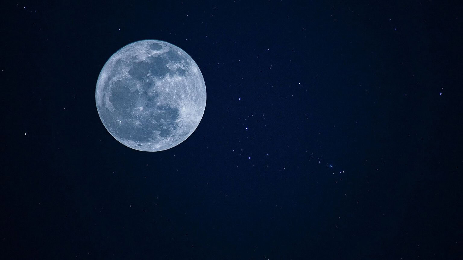 Luna