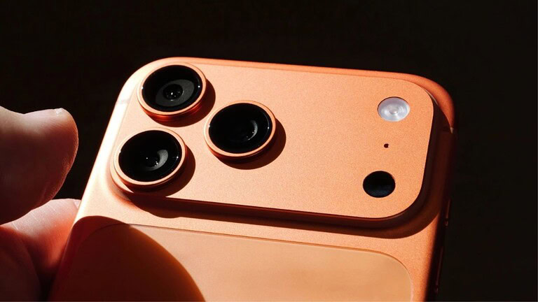 iPhone 18 Pro e Pro Max: addio SIM fisica, saranno eSIM e con più batteria