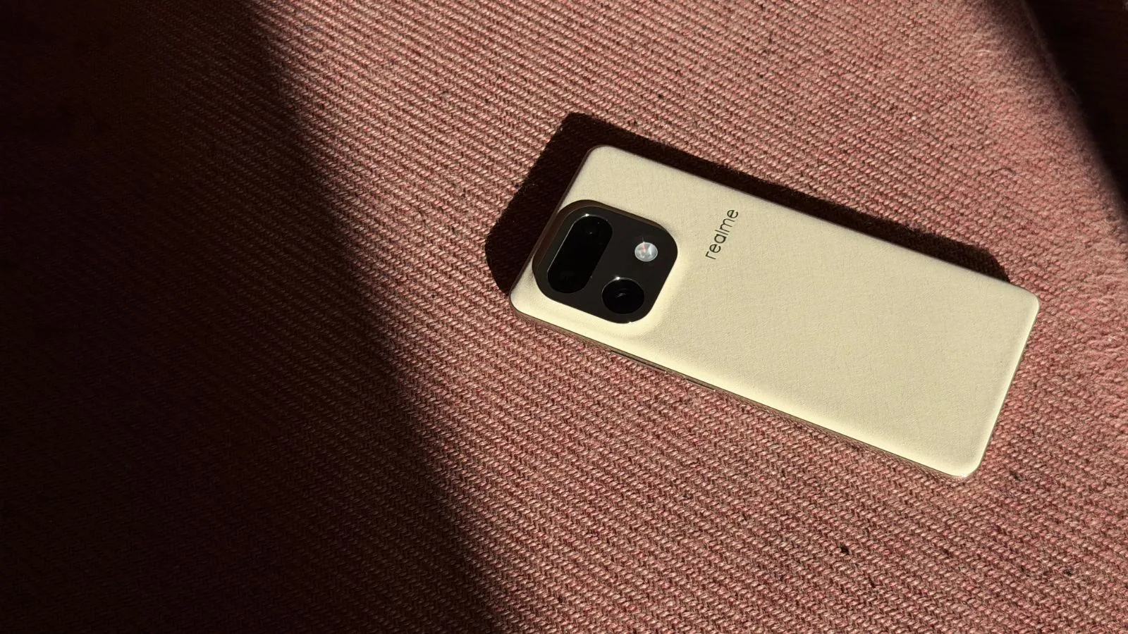 Realme 16 Pro+ Realme 16 Pro+