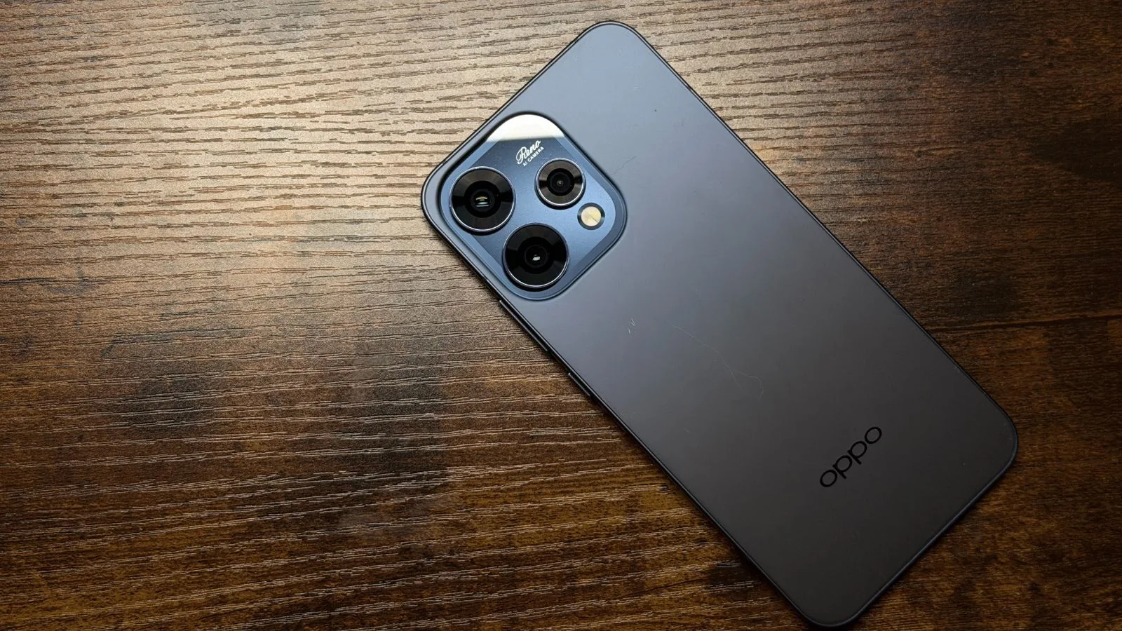 OPPO Reno 15 OPPO Reno 15