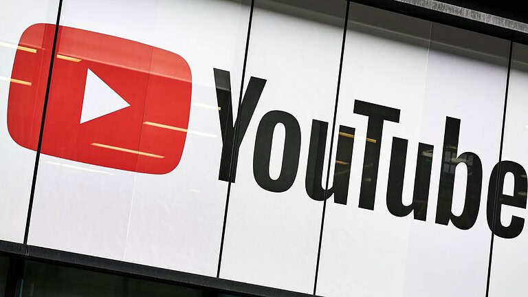 YouTube migliora il doppiaggio automatico: più espressività anche in italiano