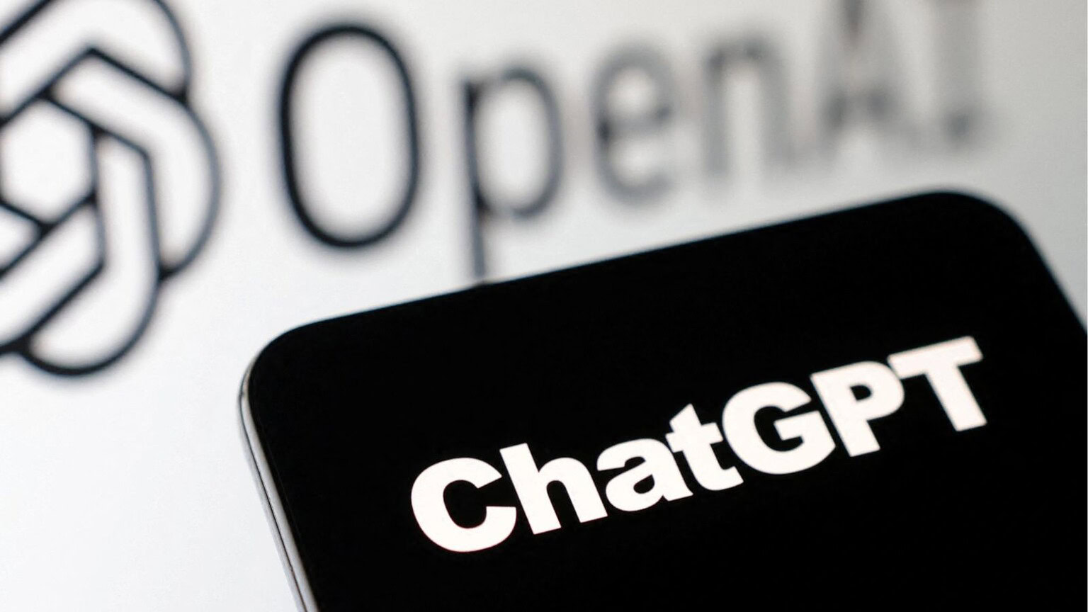 OpenAI: GPT-5.3-Codex in GitHub Copilot aumenta precisione e velocità