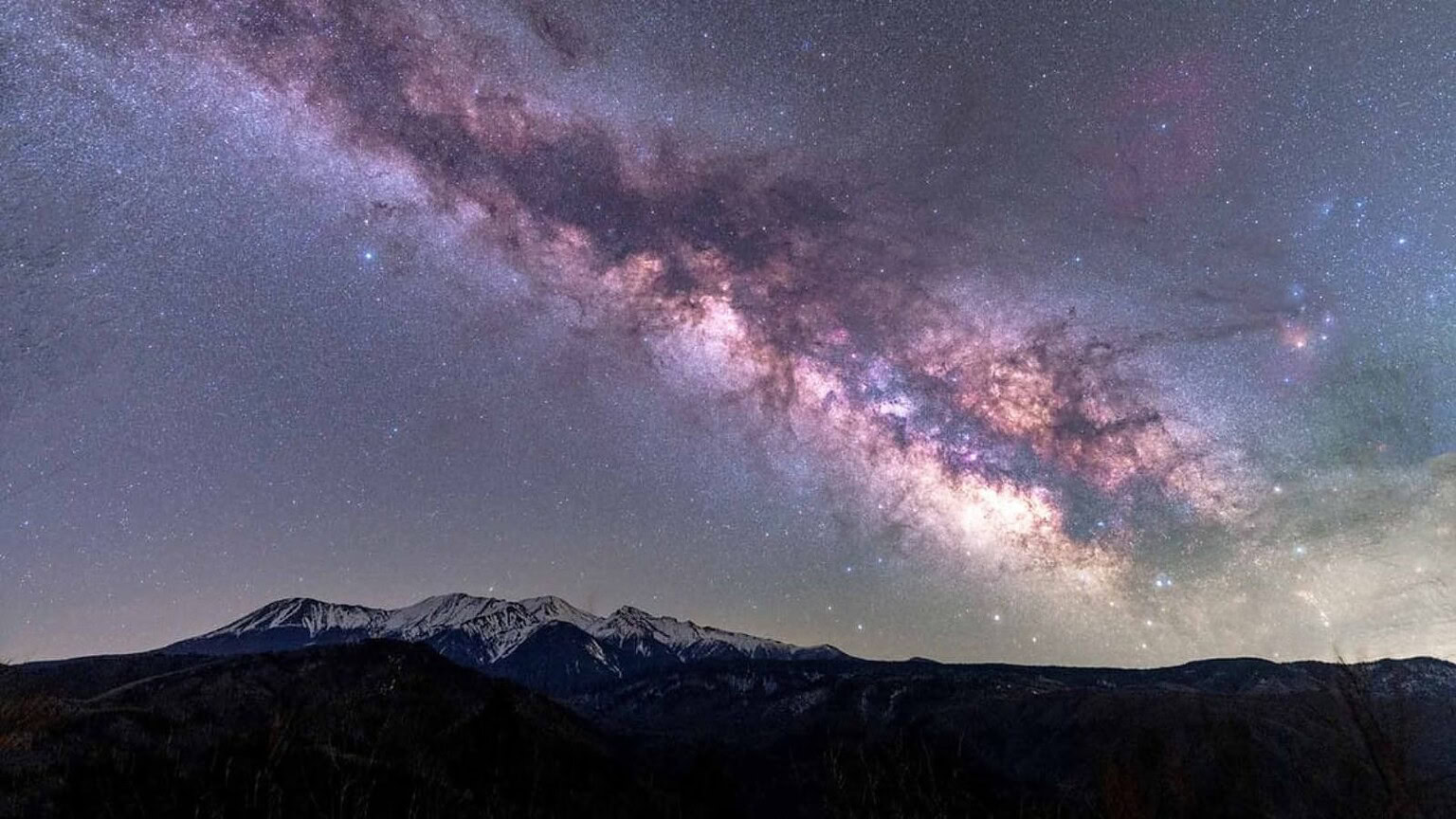Via Lattea: svelata una strana inversione magnetica, ecco cosa comporta