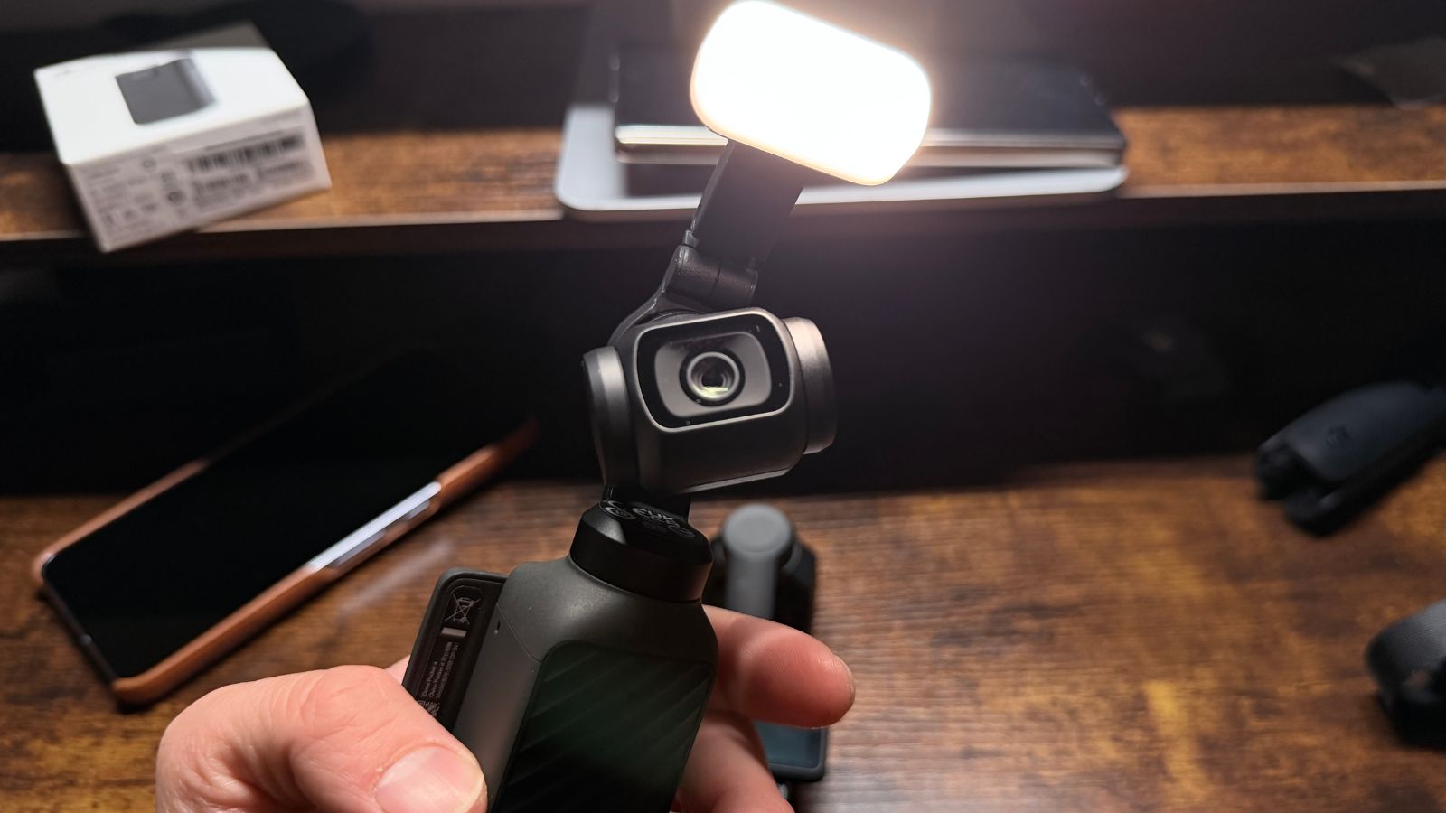 DJI Osmo Pocket 4 DJI Osmo Pocket 4