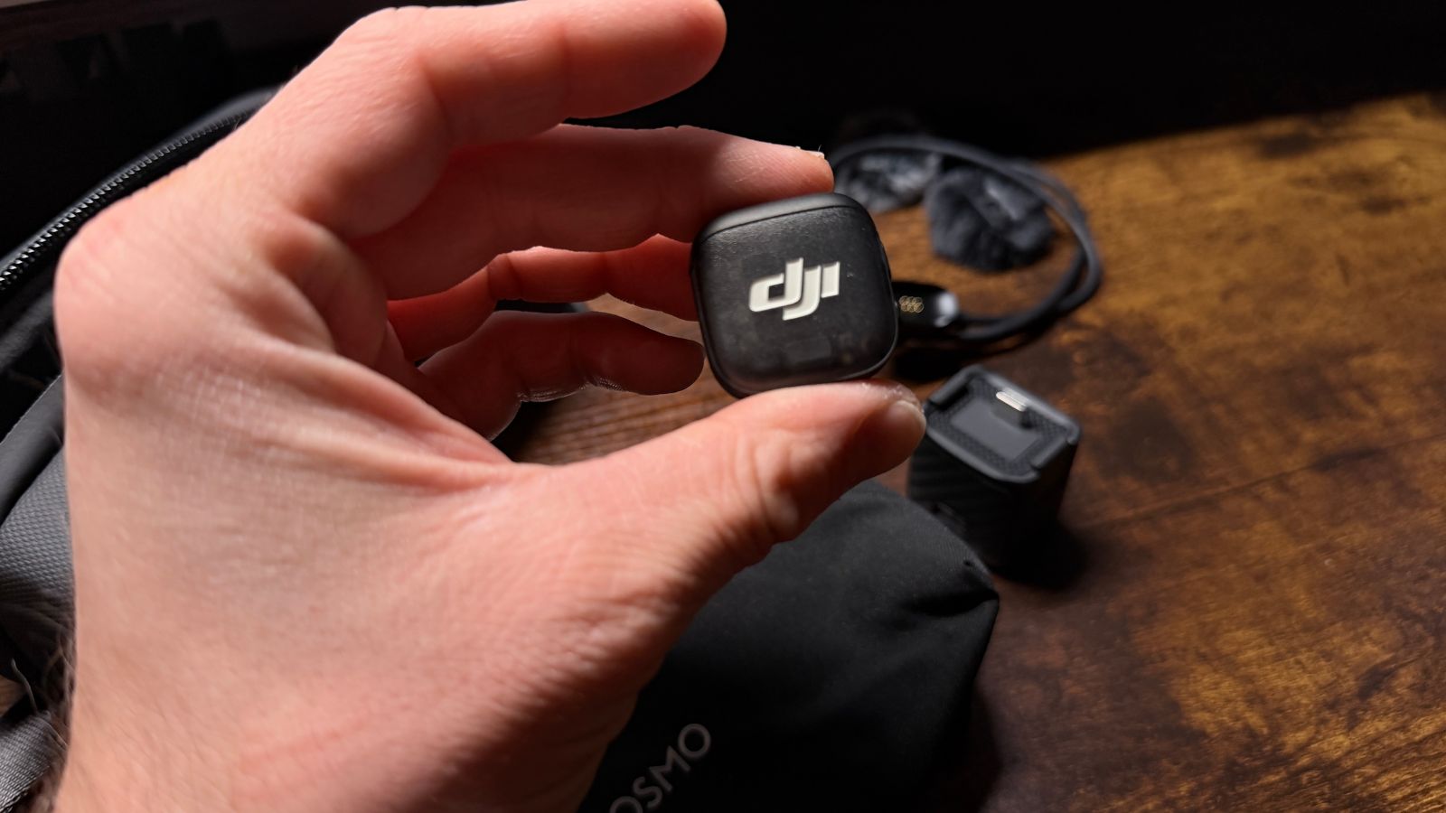 DJI Osmo Pocket 4 DJI Osmo Pocket 4