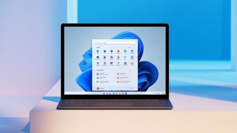 Windows 11: a sorpresa build insider con emoji 16.0 e novità per la webcam