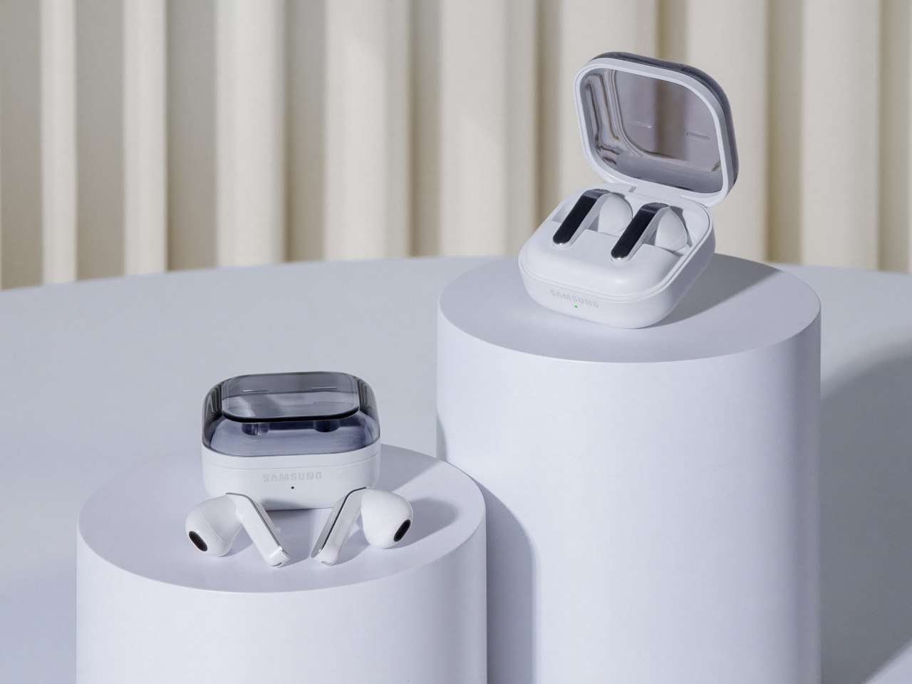 Samsung lancia Galaxy Buds4 e Buds4 Pro: audio hi-fi, ANC e nuovo design