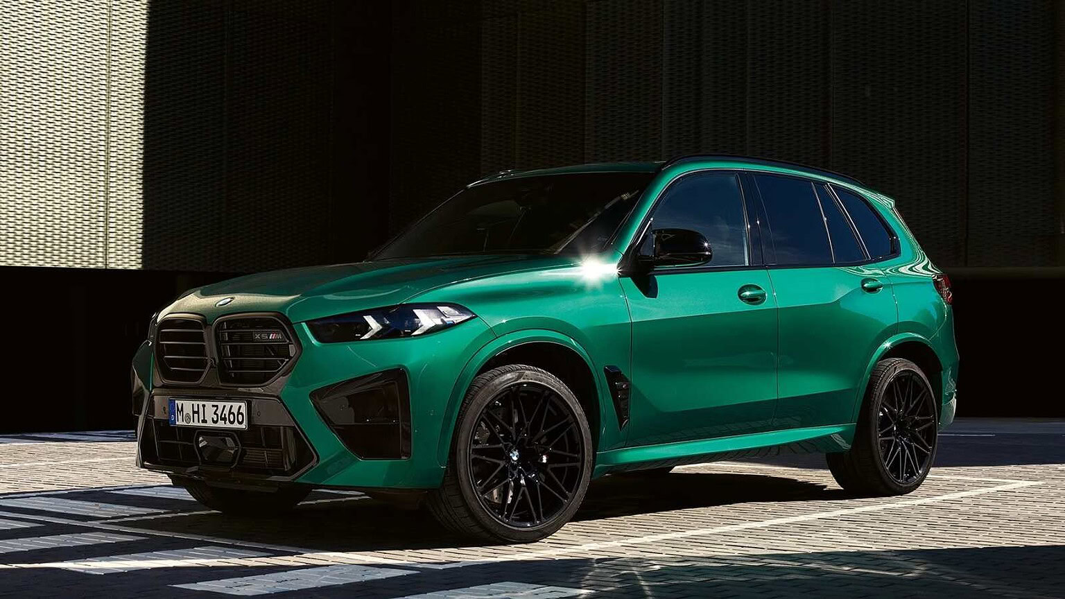 BMW X5 M Competition, arriva il SUV dalla potenza incredibile di 625 CV
