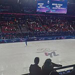 Short track curling
