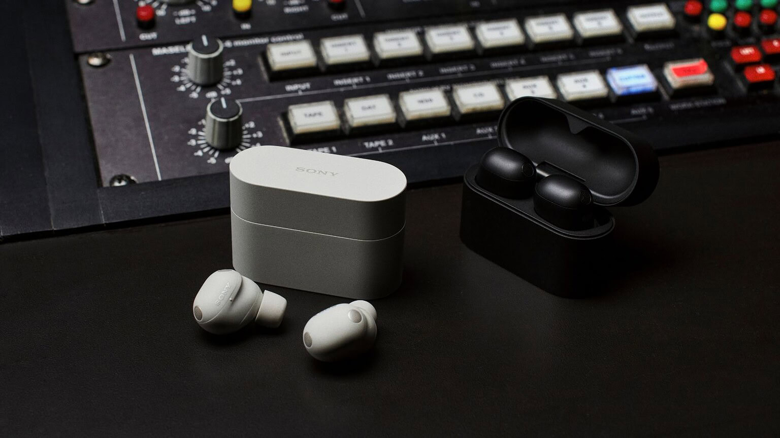 Sony WF-1000XM6 ufficiali: cancellazione del rumore migliorata del 25% e audio Hi-Res