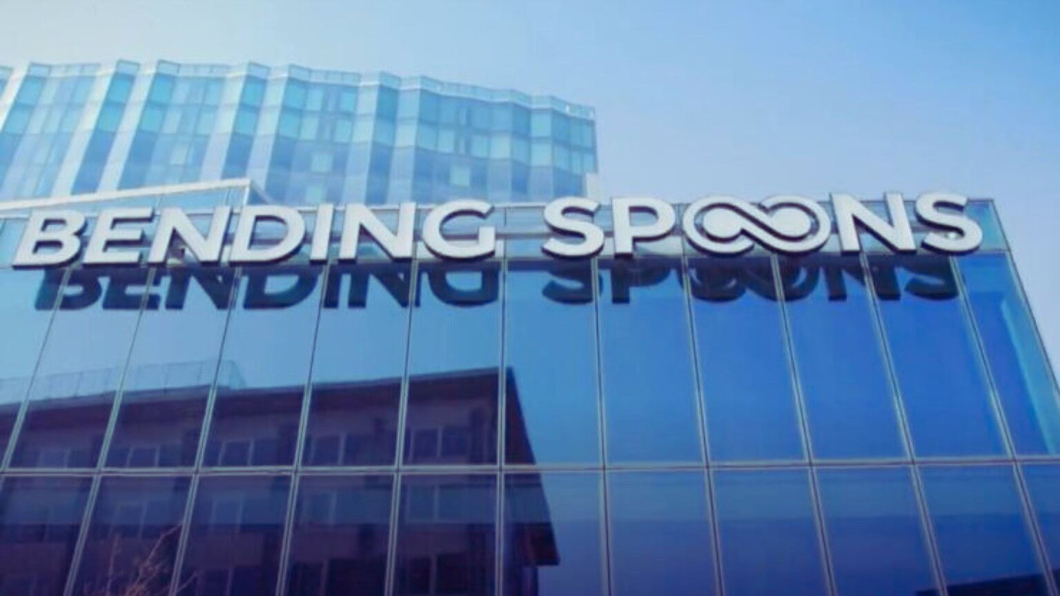Bending Spoons