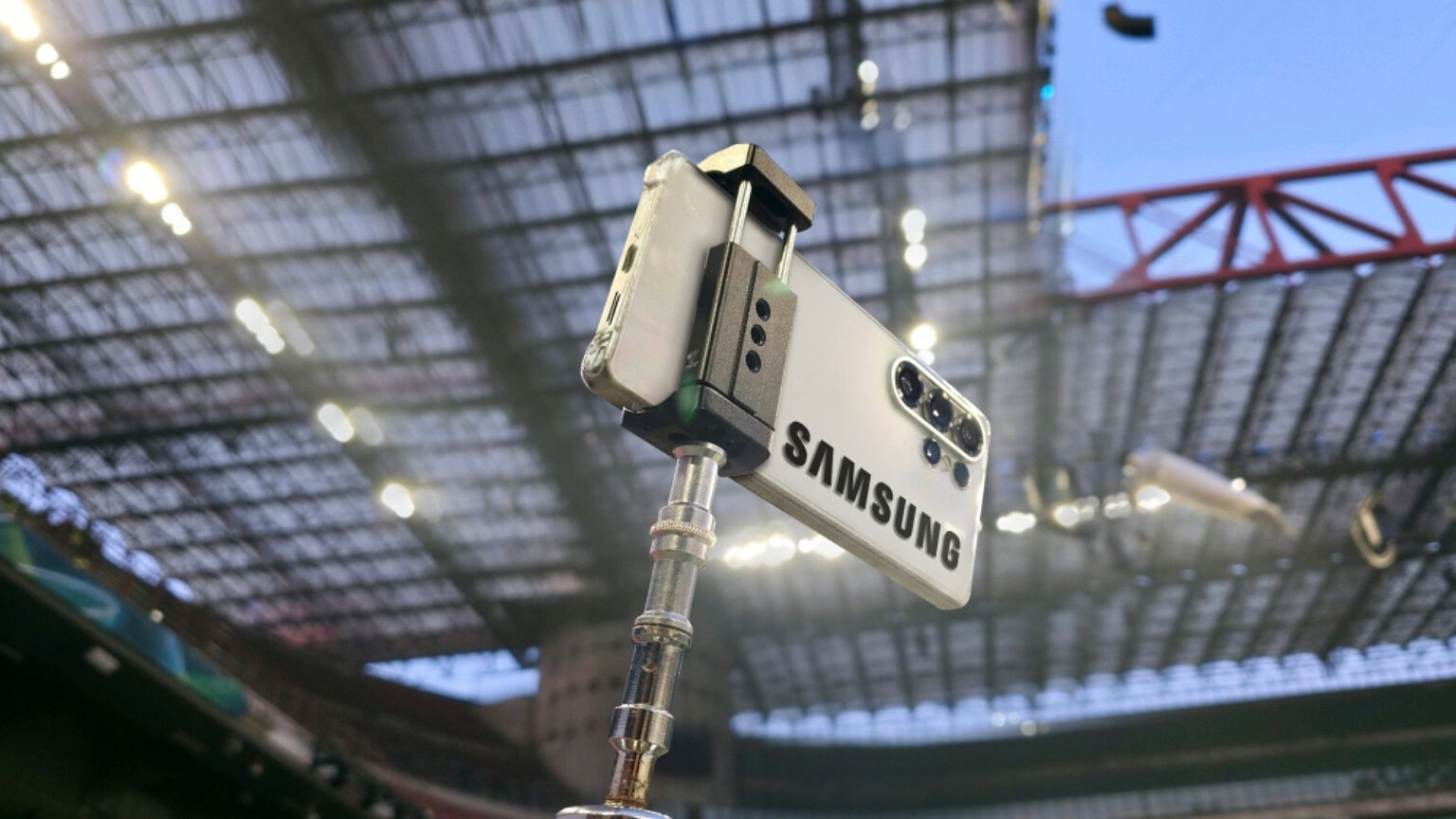 Samsung Milano Cortina ()