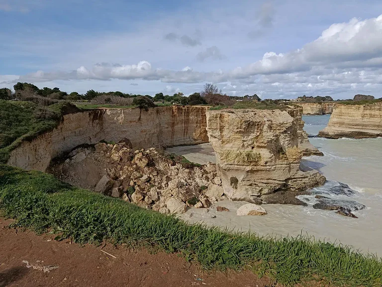 Arco degli Innamorati in Puglia: il crollo era imminente secondo gli esperti