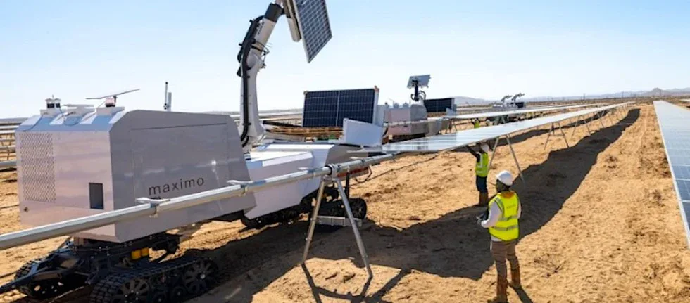 Robot nel deserto del Mojave: così nasce un impianto solare da record_1