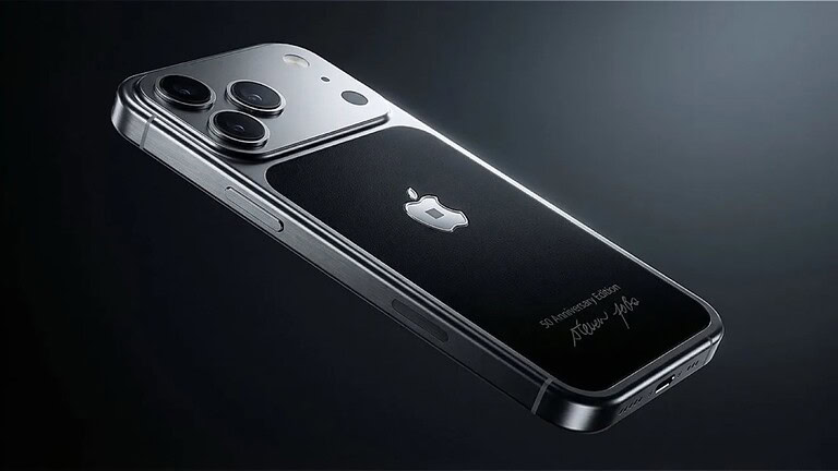 iPhone 17 Pro: il modello di Caviar integra un pezzo vero del dolcevita di Steve Jobs