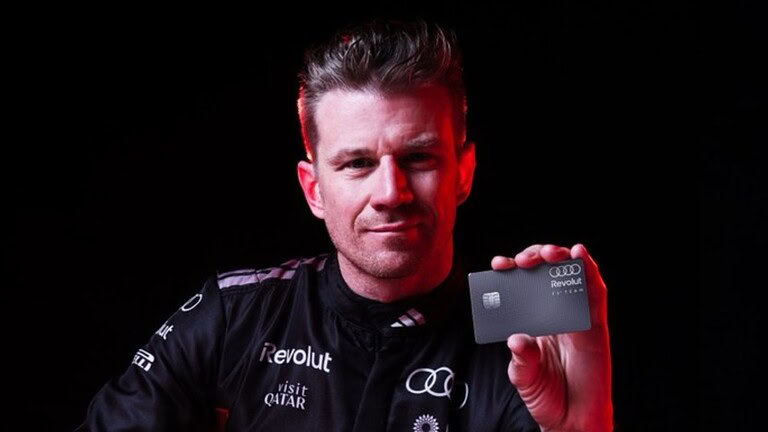 Audi e Revolut: la carta in titanio celebra il debutto in Formula 1