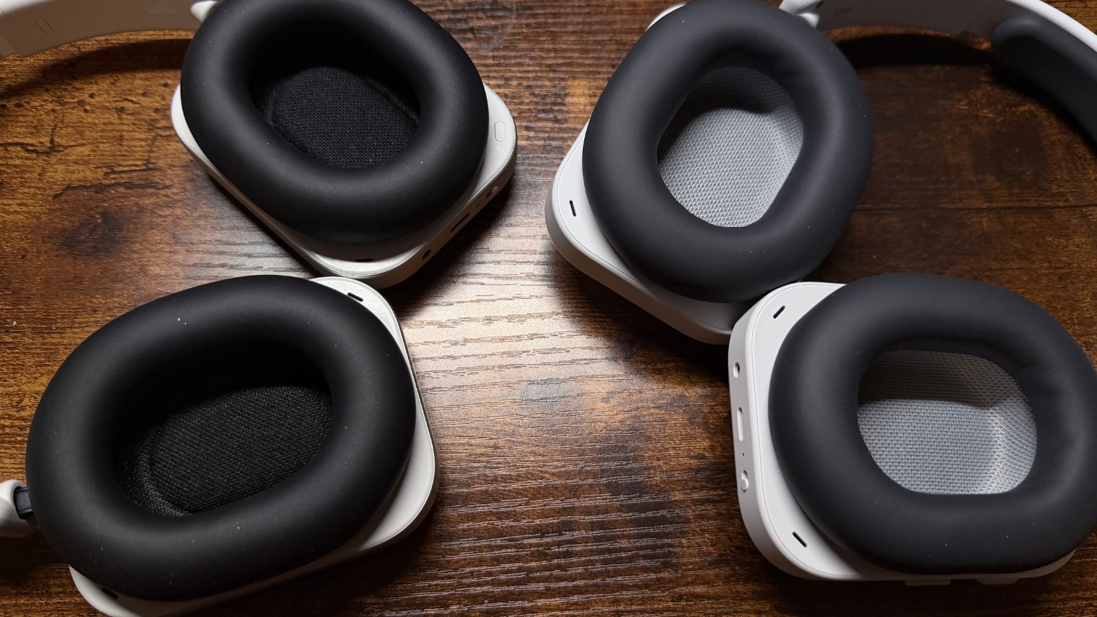 Nothing Headphone (a) vs Nothing Headphone (1)