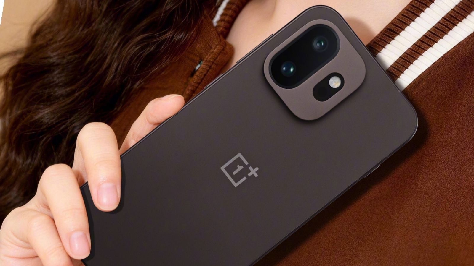 OnePlus potrebbe abbandonare i negozi fisici nel mondo_1
