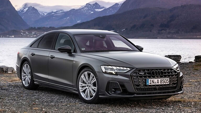 Audi A8, la nuova generazione arriverà: ecco quando