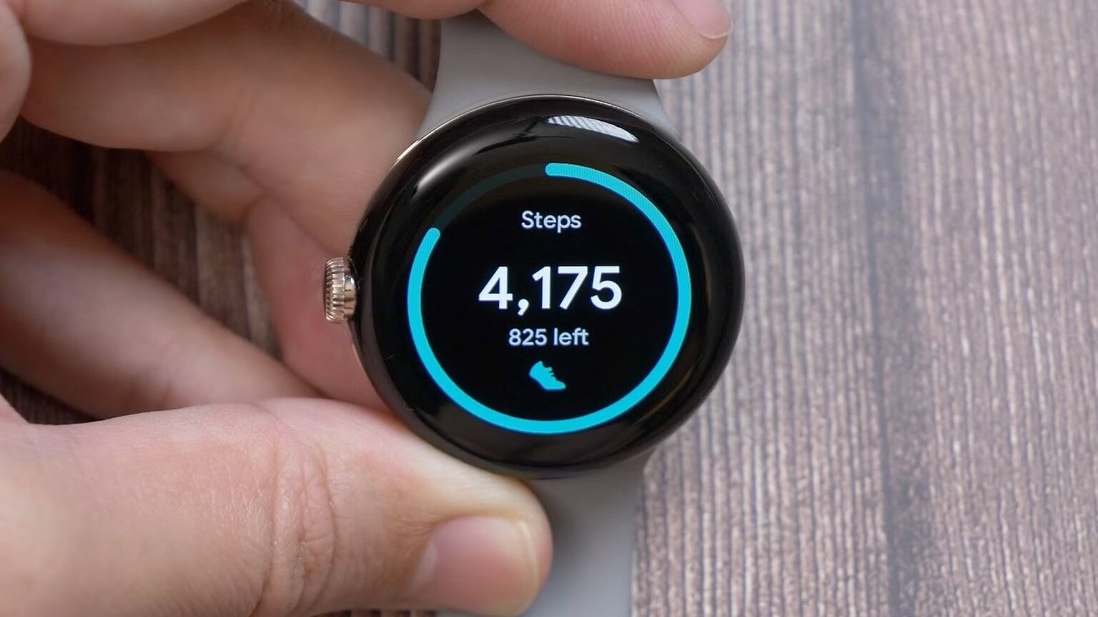 Google Pixel Watch conta troppi passi: come risolvere il problema
